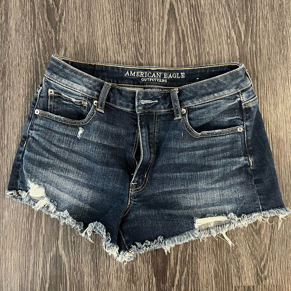 American Eagle- Super Stretch Shorts